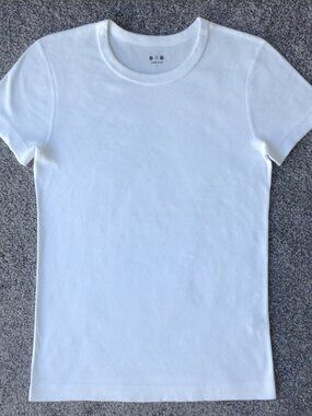 ⭐NWOT - THREE DOTS 100% COTTON SHORT SLEEVE CREW NECK TEE In White, size L⭐